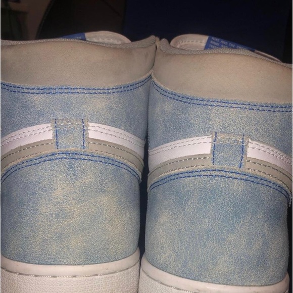 Jordan Hyper Royals Size 11 - Picture 4 of 4